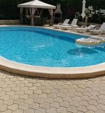 Pomorie Residence Apartment 포마리